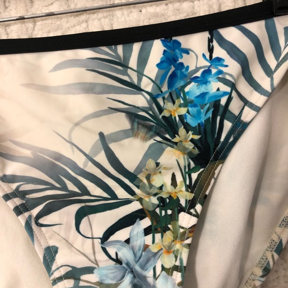 Ted Baker Bikini Bottoms - Picture 3 of 5